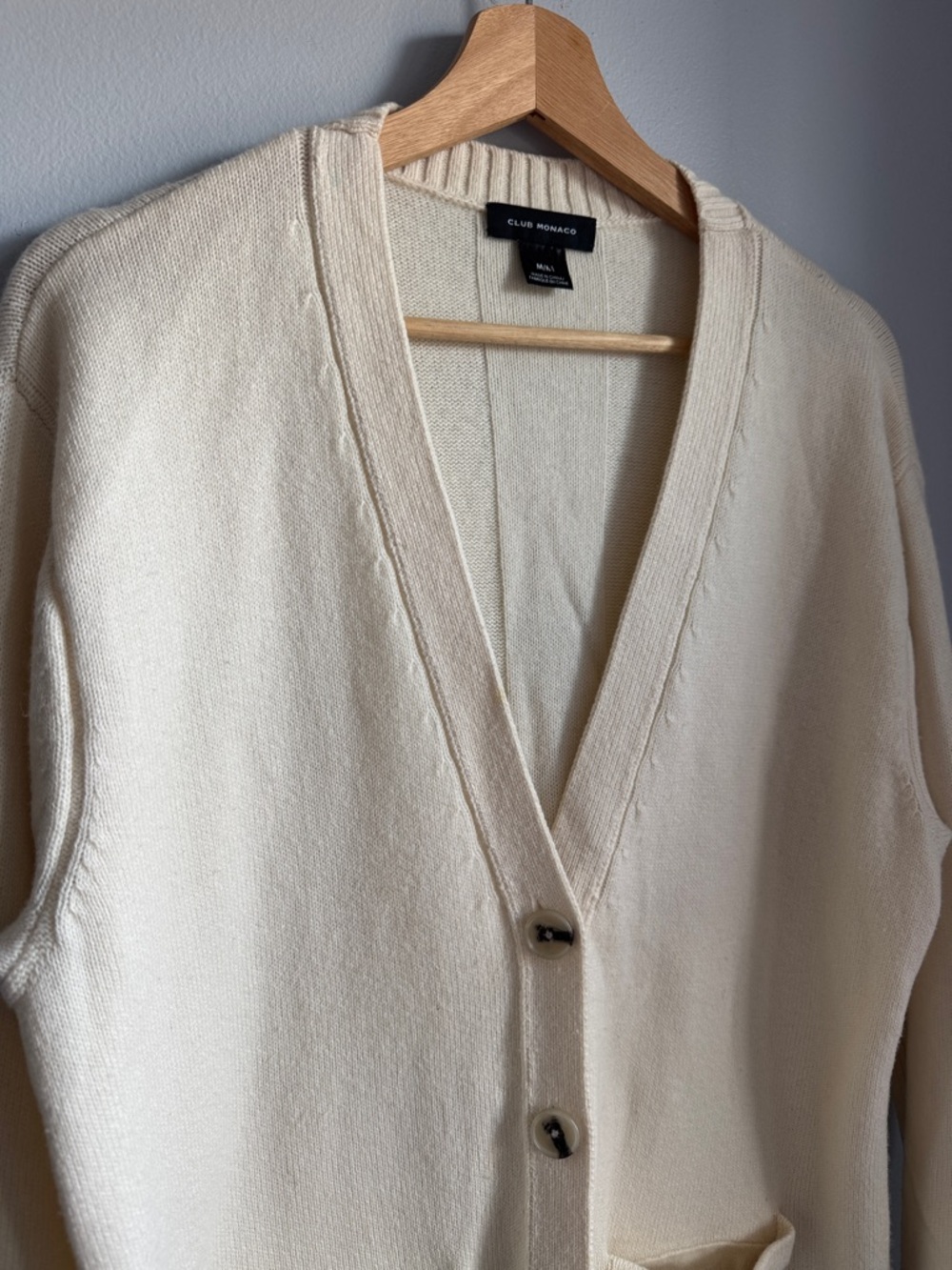 Club Monaco Ivory V-Neck Button Front Cardigan